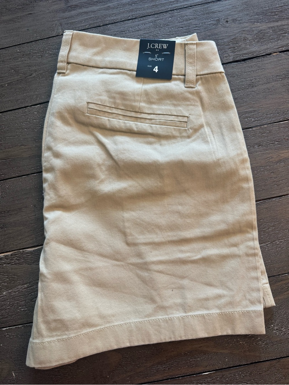 NWT J Crew 5” Khaki Shorts Size 4 - Picture 3 of 7